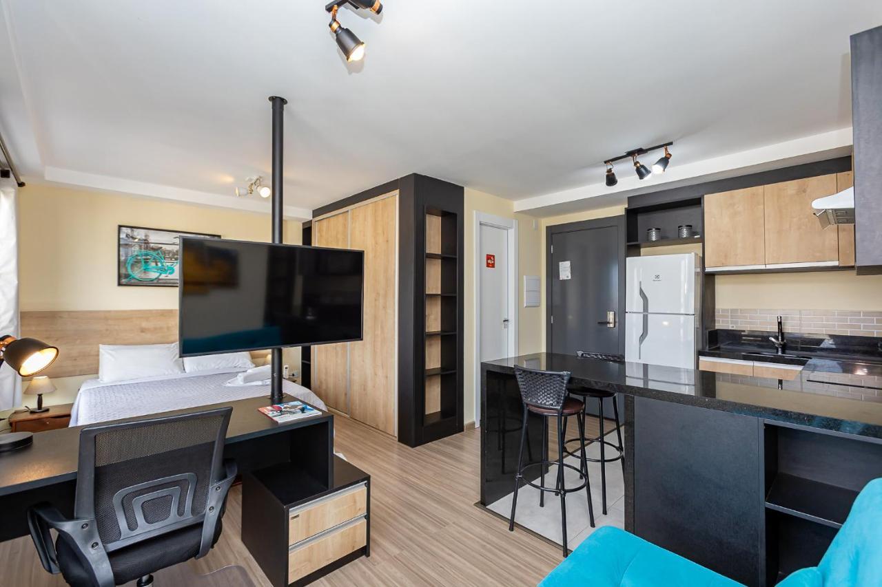 Moderno E Tranquilo - Studio No Centro - Ayn031 Apartment Куритиба Екстериор снимка