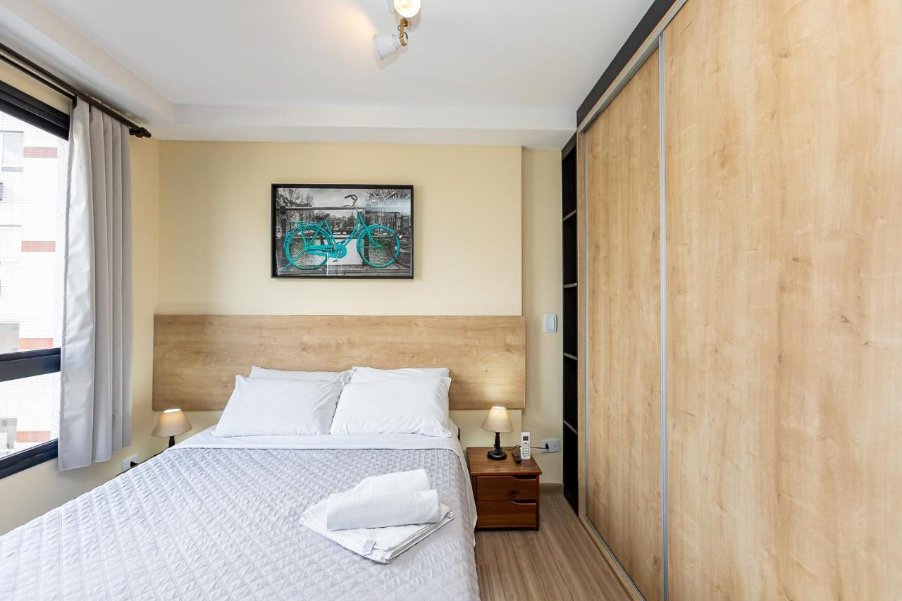 Moderno E Tranquilo - Studio No Centro - Ayn031 Apartment Куритиба Екстериор снимка