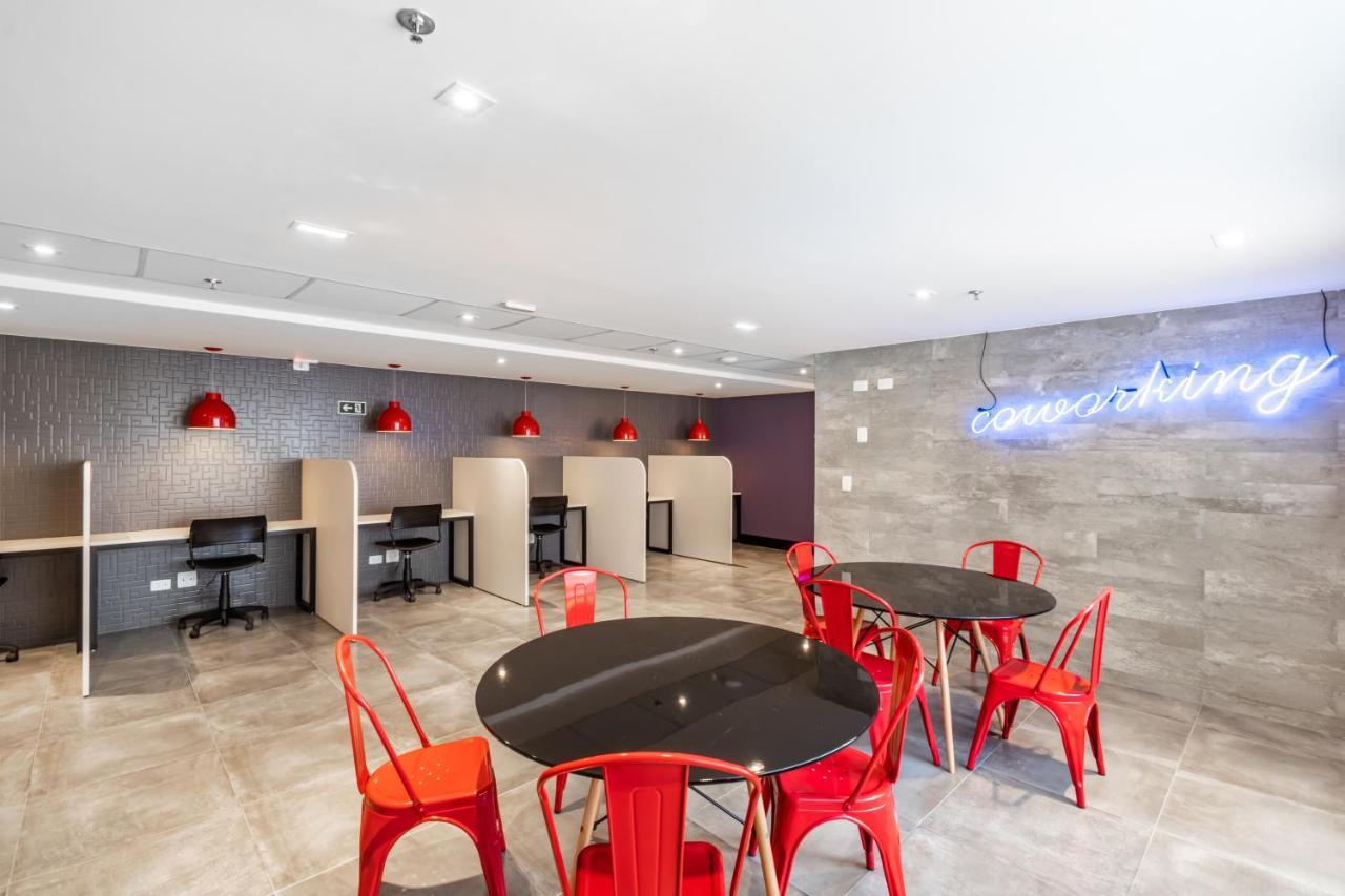 Moderno E Tranquilo - Studio No Centro - Ayn031 Apartment Куритиба Екстериор снимка